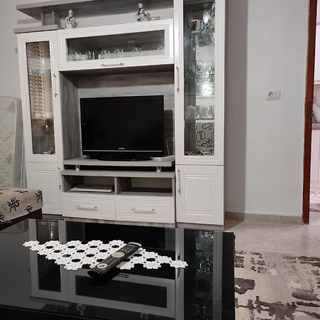 Guest House Eloid Берат Екстериор снимка